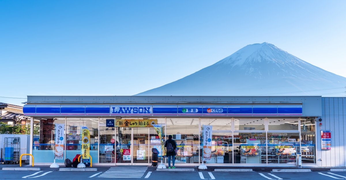 Lạm phát ở Nhật: Người tiêu dùng dần chấp nhận lạm phát, doanh thu các nhà bán lẻ tăng nhanh