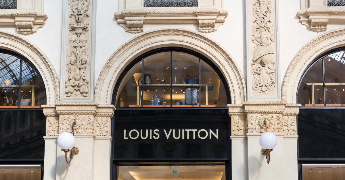 LVMH Moet Hennessy Louis Vuitton SE (EPA:MC) Price Target