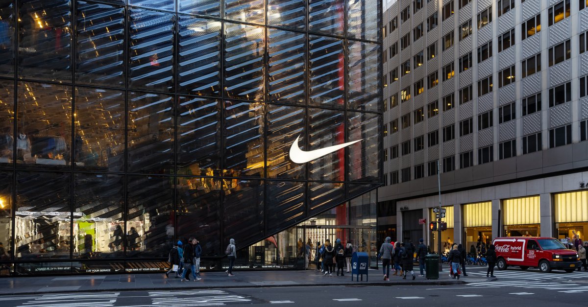 Ampère Sociale wetenschappen ontbijt Nike earnings forecast drags down Adidas, Puma and JD Sports
