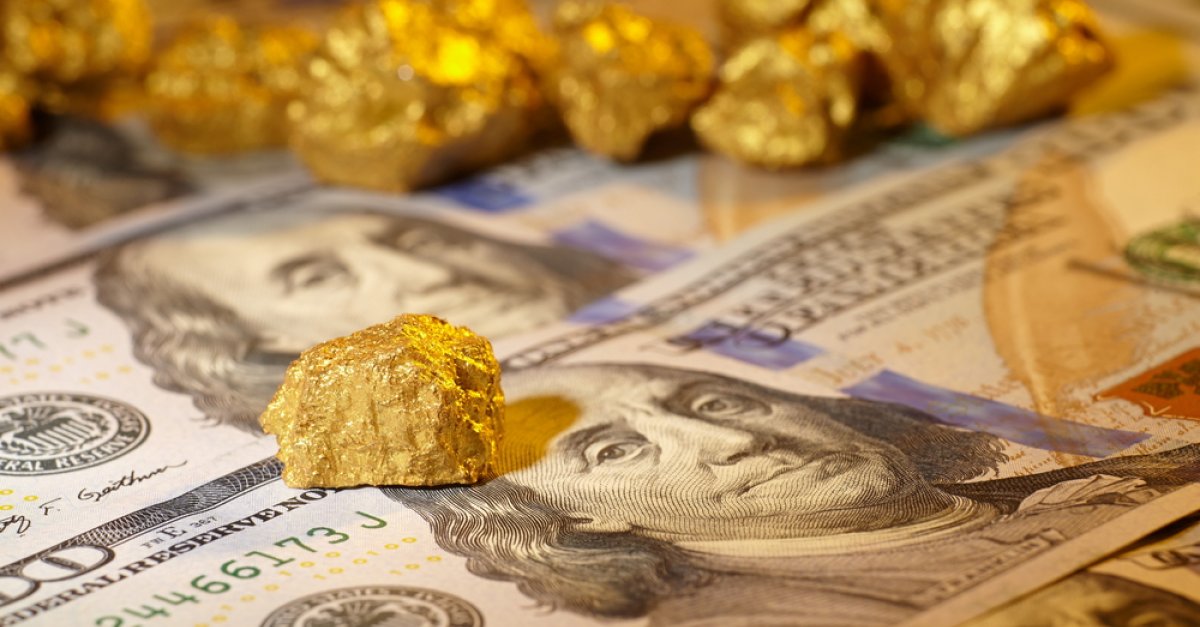 What strong gold says about the weak dollar