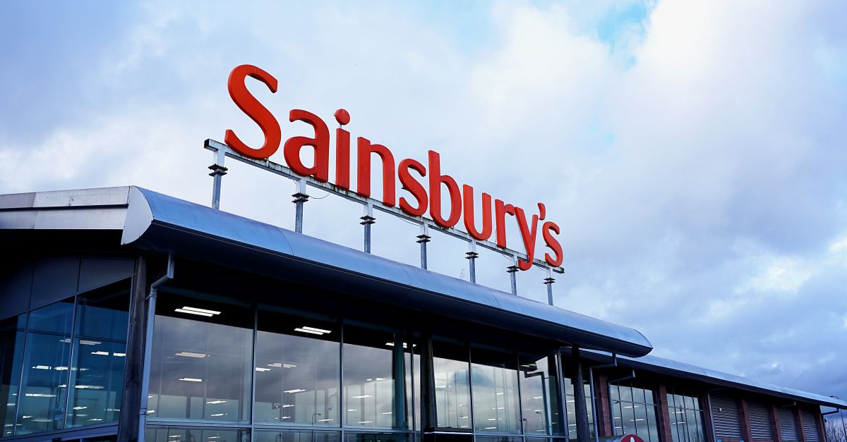 Sainsbury's share price forecast 2021: will the company adapt to the