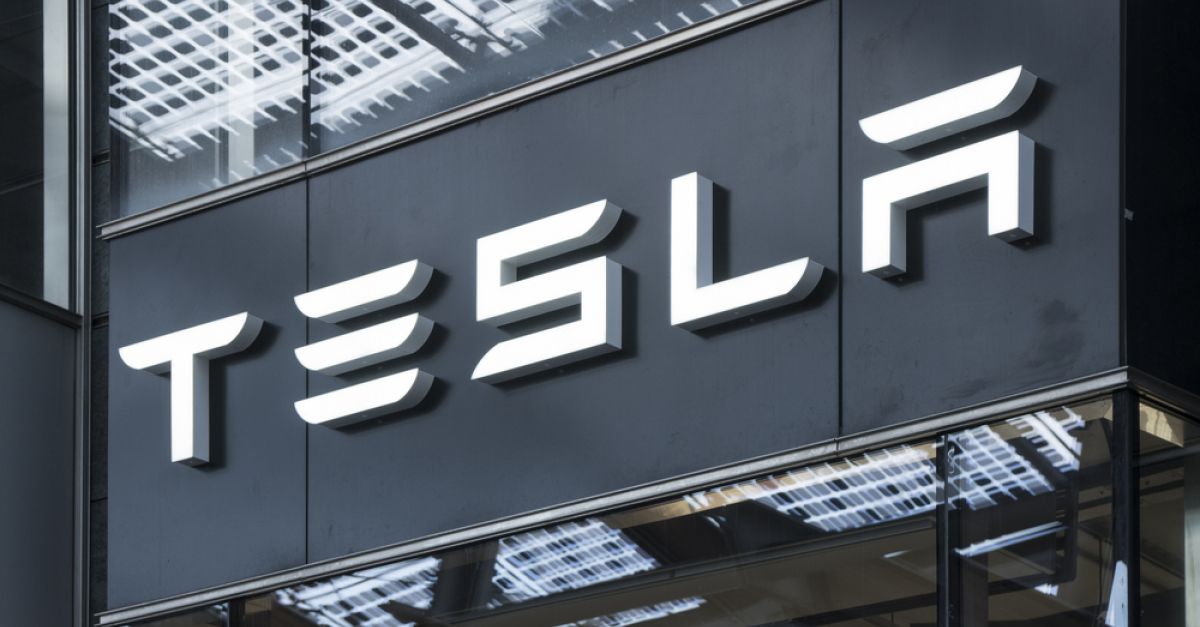 Trade Tesla Your guide to trade Tesla Trade now