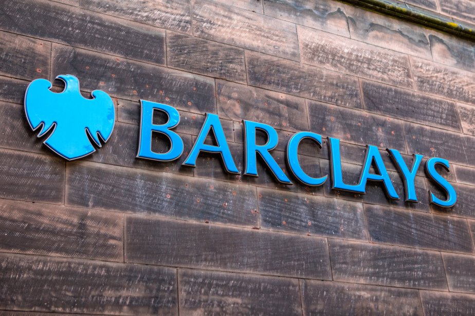 UK s Barclays BARC Granted Australian Banking Licence