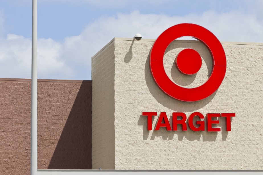 Target (TGT) stock forecast Profits falling prey to inflation?