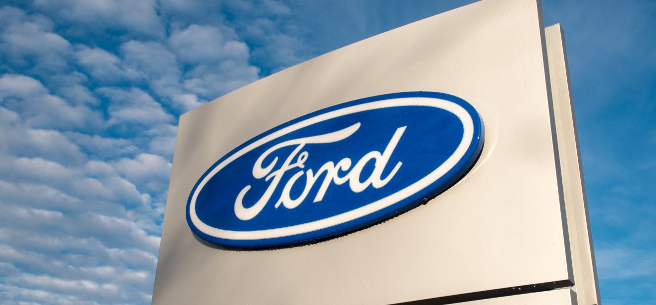 Ford stock forecast Is now the time to buy the car giant?