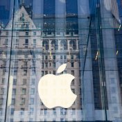 Apple stocks Apple Store on Fifth Avenue, New York, October 2016
