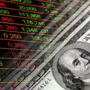 Stock market indicators and cash dollars