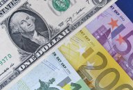 EUR/USD forecast A set of euro notes and dollar bills arranged geometrically