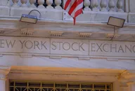 New York Stock Exchange (NYSE) a Wall Street.
