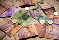 Different types of moroccan money