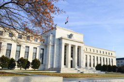 FOMC leaves rates unchanged with central bank poised for an extended policy pause