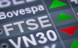 FTSE 100 pushes to record highs supported by strong earnings and a weaker GBP