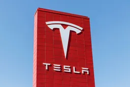 Tesla stock forecast: SpaceX merger speculation, Q1 earnings