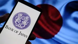 Year-end volatility appears as strong US growth meets Yen intervention risk