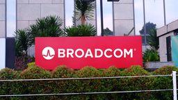 Broadcom stock forecast: 2nm AI chip and VMware focus