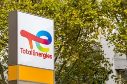 TotalEnergies stock forecast: DF power deal, dividend effect