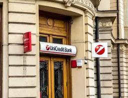 Previsioni azioni UniCredit: offerta Commerzbank, voto 4 maggio