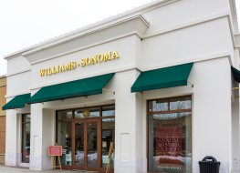 Williams Sonoma (WSM) retail store, Maple Grove, MN