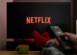 Новый тарифный план Netflix с рекламой будет стоить $7-9 в месяц