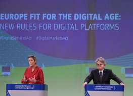 Digital Markets Act EC EVP Margrethe Vestager and Commissioner Thierry Breton