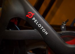 A image of a Peloton logo on a bike