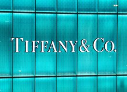 Tiffany & Co запустит продажу эксклюзивных подвесок для держателей NFT из коллекции CryptoPunks