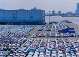 Photo of Japanese cars waiting for export