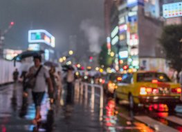 Tokyo street: Shutterstock Tokyo street