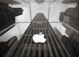 Apple (APPL) logo on company store in New York