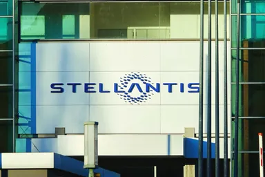 Stellantis Stock Forecast | Q1 Results and US Tariffs
