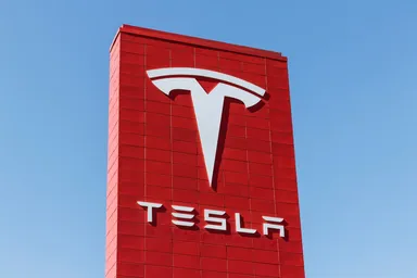 Tesla Stock Forecast | SpaceX Merger Speculation, Q1 Earnings