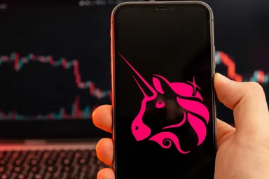 Uniswap price prediction