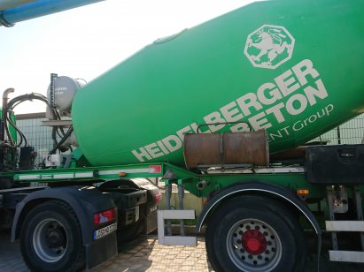 Heidelberg cement truck in Berlin
