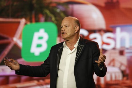  Mike Novogratz, CEO of Galaxy Digital, gestures as he speaks during the Bitcoin 2022 Conference at Miami Beach Convention Center on 8 April, 2022