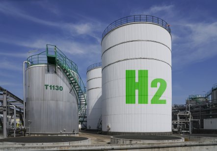 Large hydrogen tank in situ