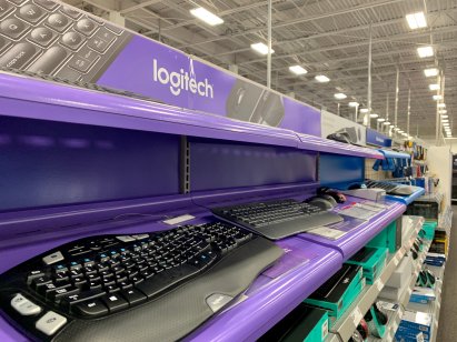 Logitech record outlet