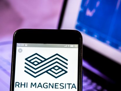 RHI Magnesita logo on mobile phone 
