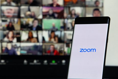 Ark purchases 600,000 shares of Zoom after stock plunge