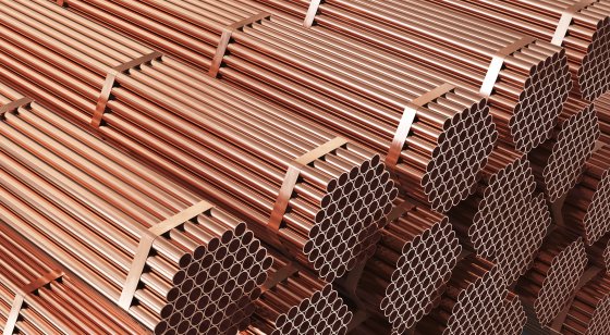 Copper rises to decade high