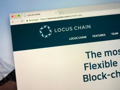 Locus chain on a computer screen
