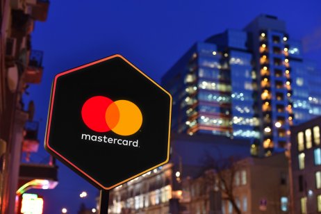 Держатели карт Mastercard смогут покупать NFT за валюту