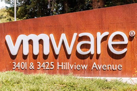 A image of the VMware sign outside its headquarters