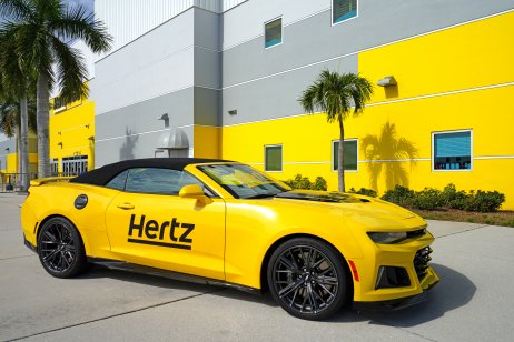 Yellow Hertz rental car in Florida