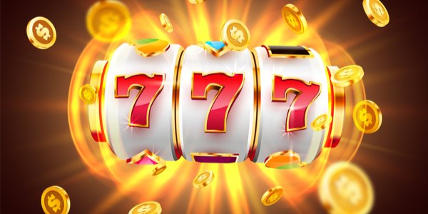 Online slot machine showing three ‘7’ numbers in a row