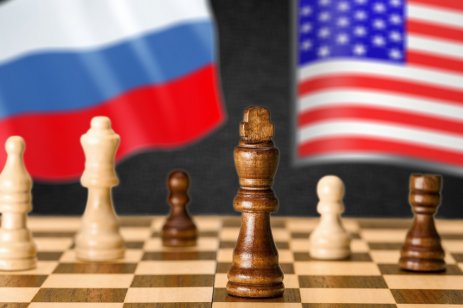 US-Russian chess game