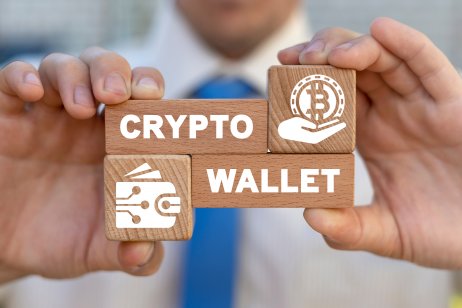 Move crypto from exchange to wallet 0.05381100 btc to usd