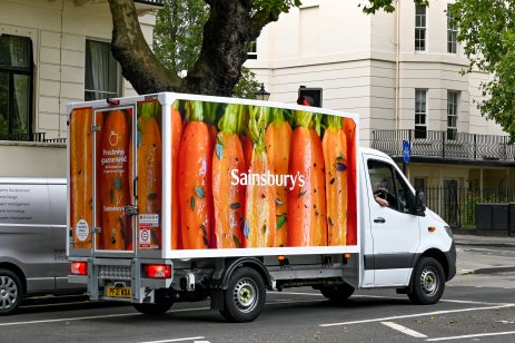 Sainsbury’s начала переговоры о продаже своих супермаркетов на £500 млн