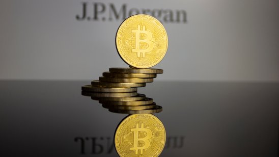 Руководитель JPMorgan: «Большая часть криптовалют — это все еще мусор»