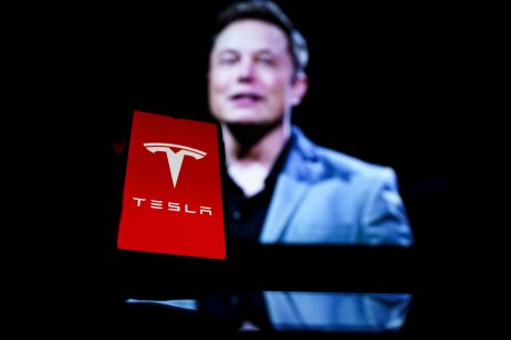 Илон Маск продал акции Tesla на $6,88 млрд