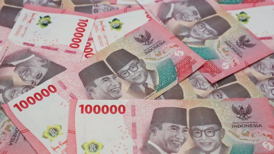 Indonesian rupiah banknotes series with value of 100.000